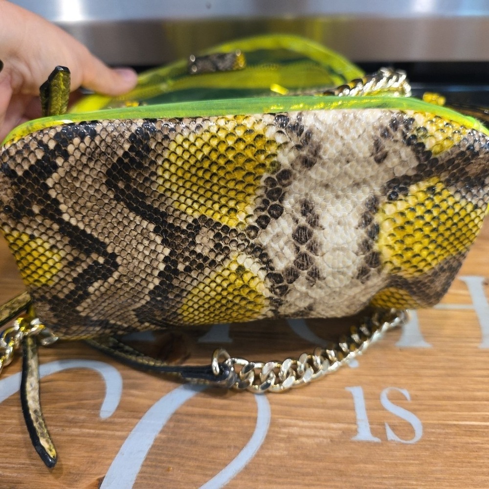 Victorias‎ Secret Girls Neon Green Snake Print Small Backpack - Picture 6 of 9